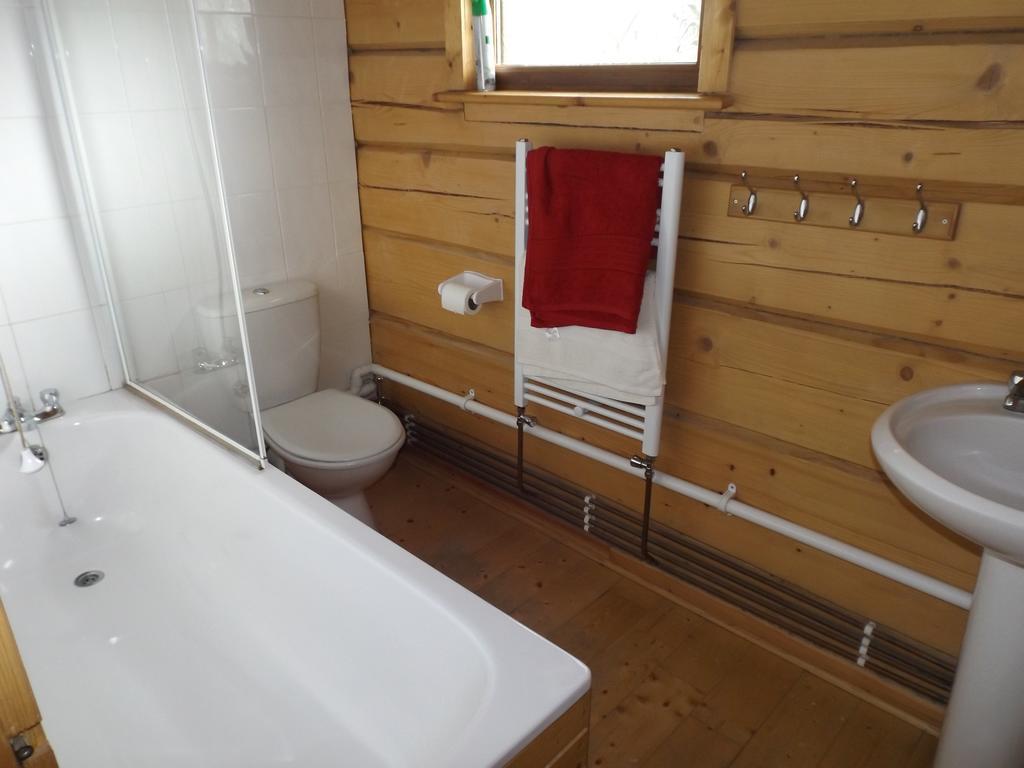 Avonvale Holiday Lodges Evesham Room photo